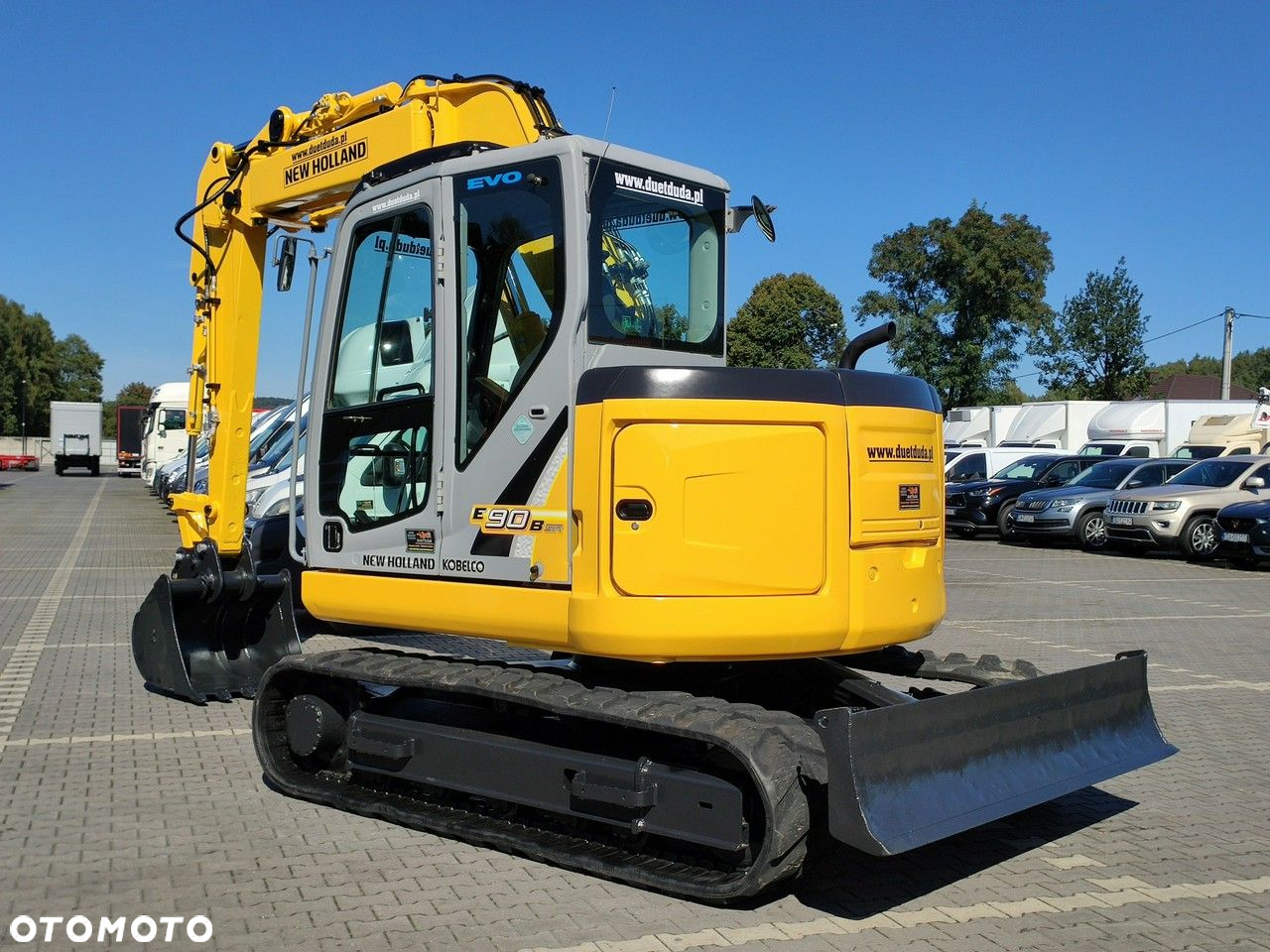 New Holland E90B SR -2 Gąsienicowa 10ton - 26