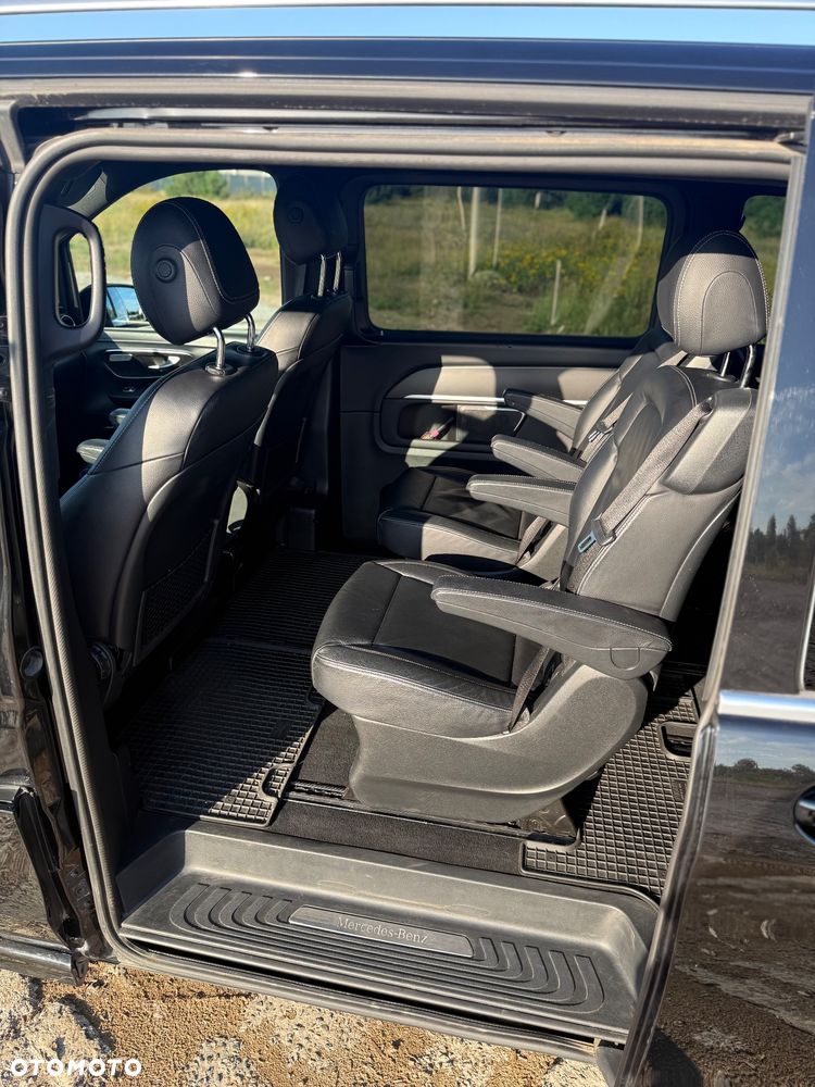Mercedes-Benz Klasa V 300 d 4-Matic 9G-Tronic (długi) - 21