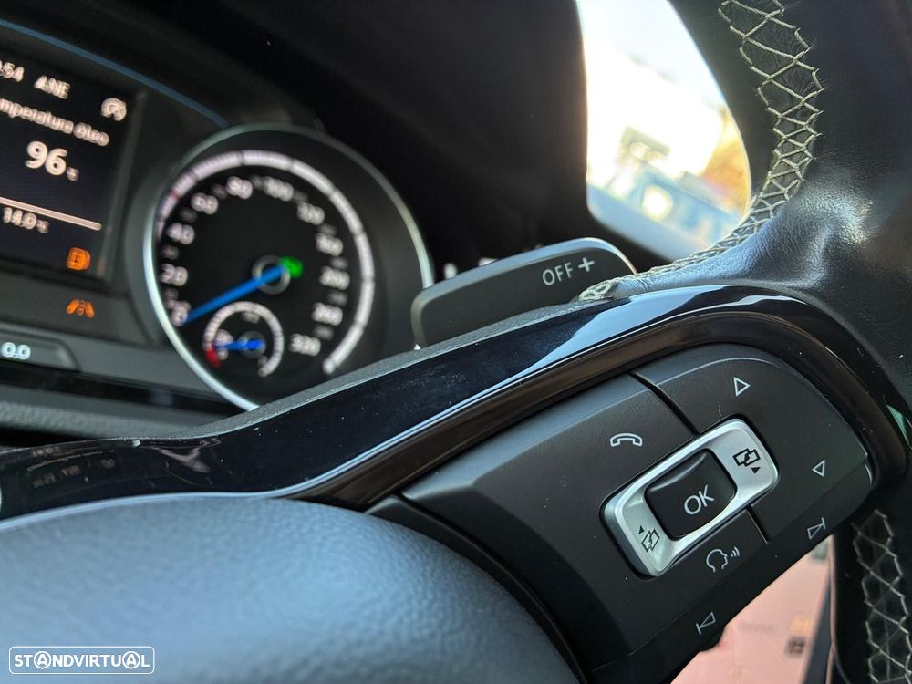 VW Golf 2.0 TSI R DSG - 22