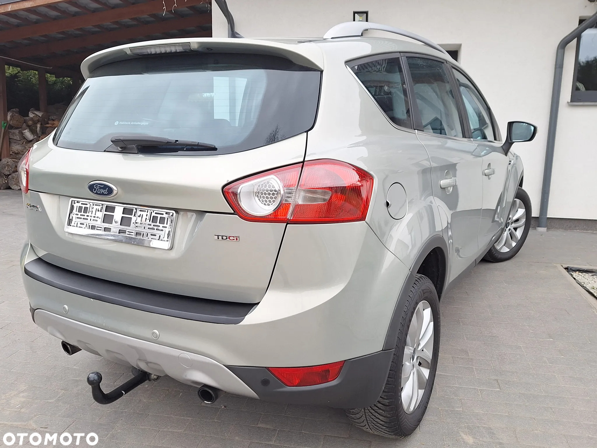 Ford Kuga 2.0 TDCi Titanium S - 14