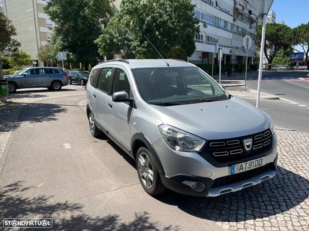 Dacia Lodgy 1.2 TCe Confort 7L - 3