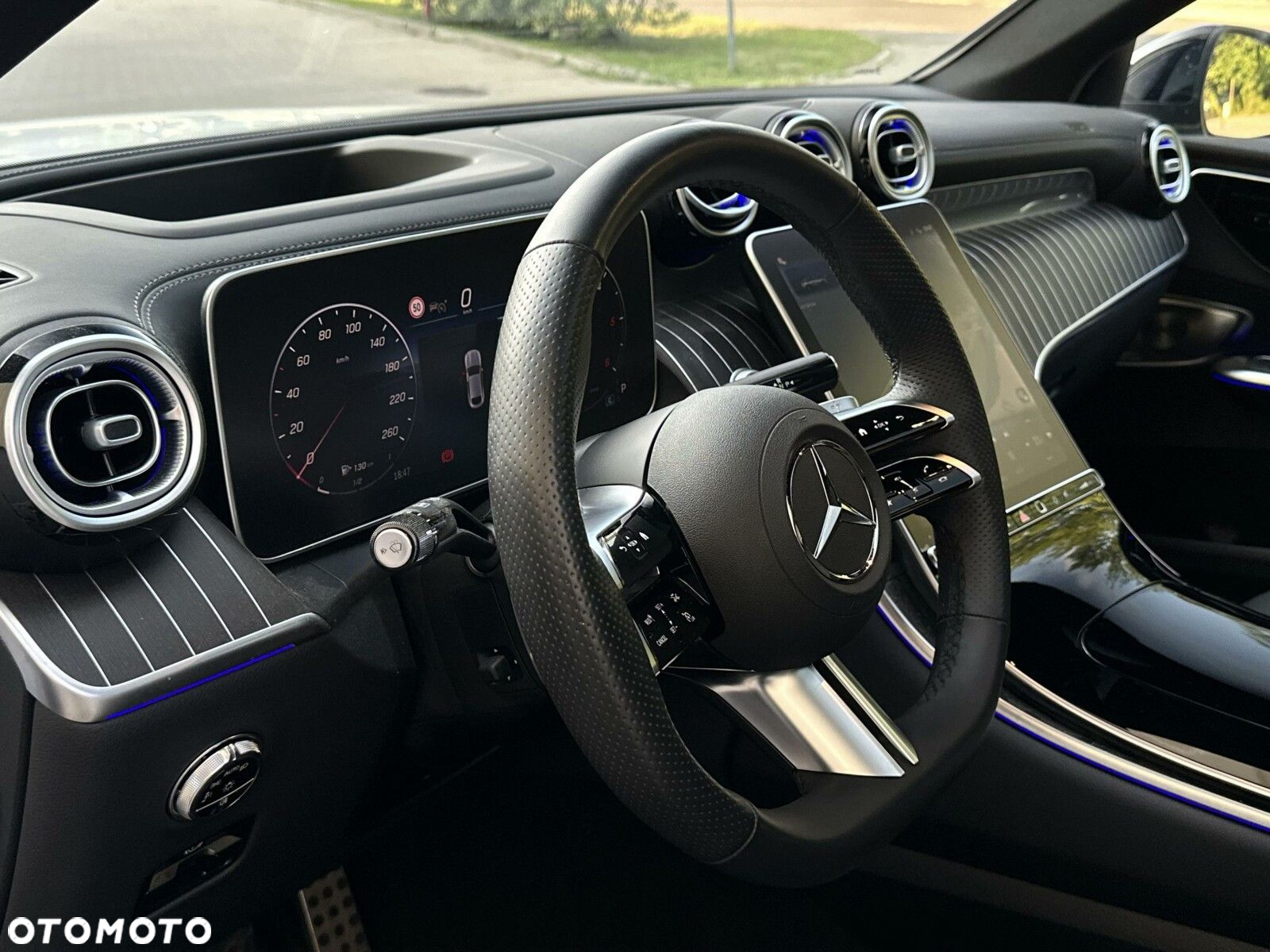Mercedes-Benz GLC - 15