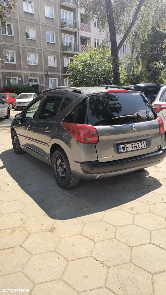 Peugeot 207 1.6 HDi Presence Euro5 - 4