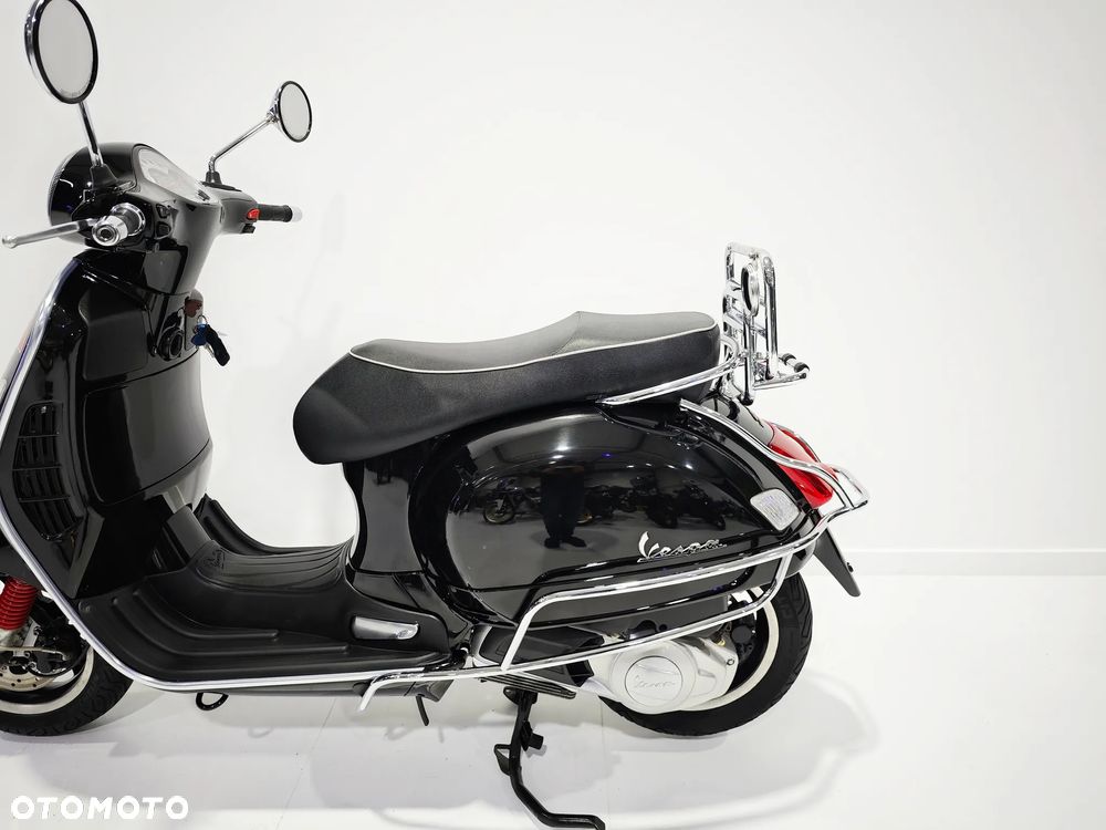 Vespa GTS - 18