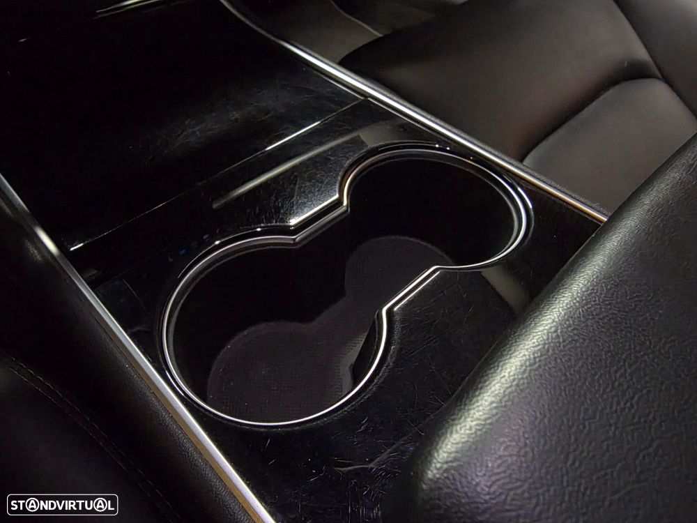 Tesla Model 3 Standard Range Plus RWD - 18