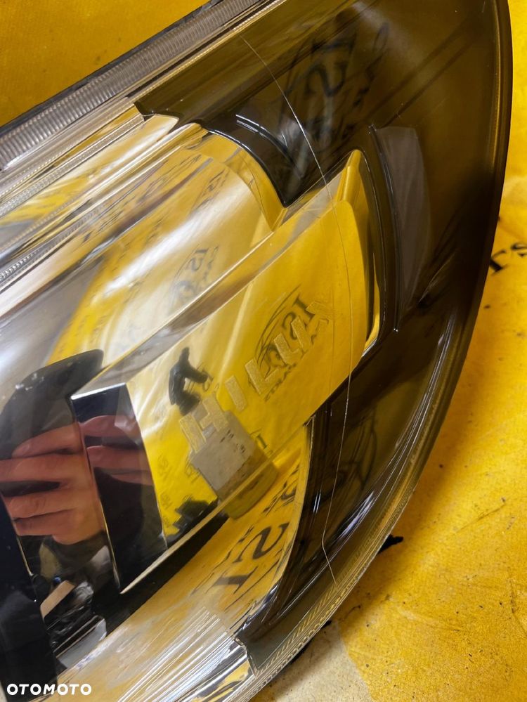 LAMPA REFLEKTOR PRZÓD PRZEDNIA LEWY LEWA TOYOTA HILUX VIII 2020 - 8