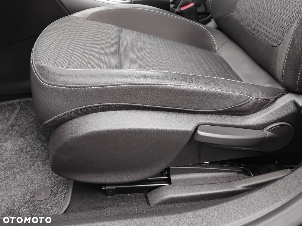 Opel Astra 1.4 T Active EU6 - 19