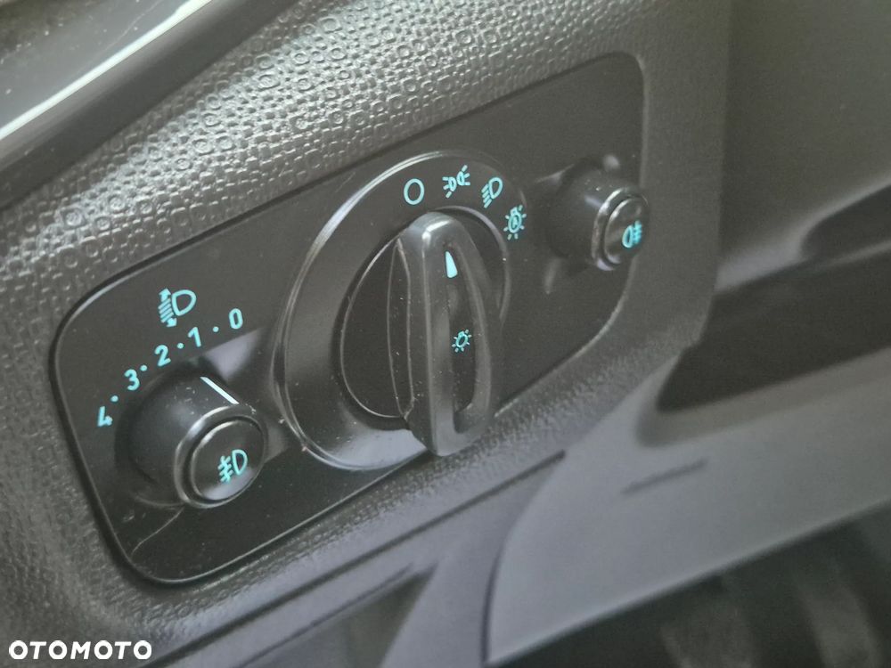 Ford EcoSport 1.5 TDCi TITANIUM - 9