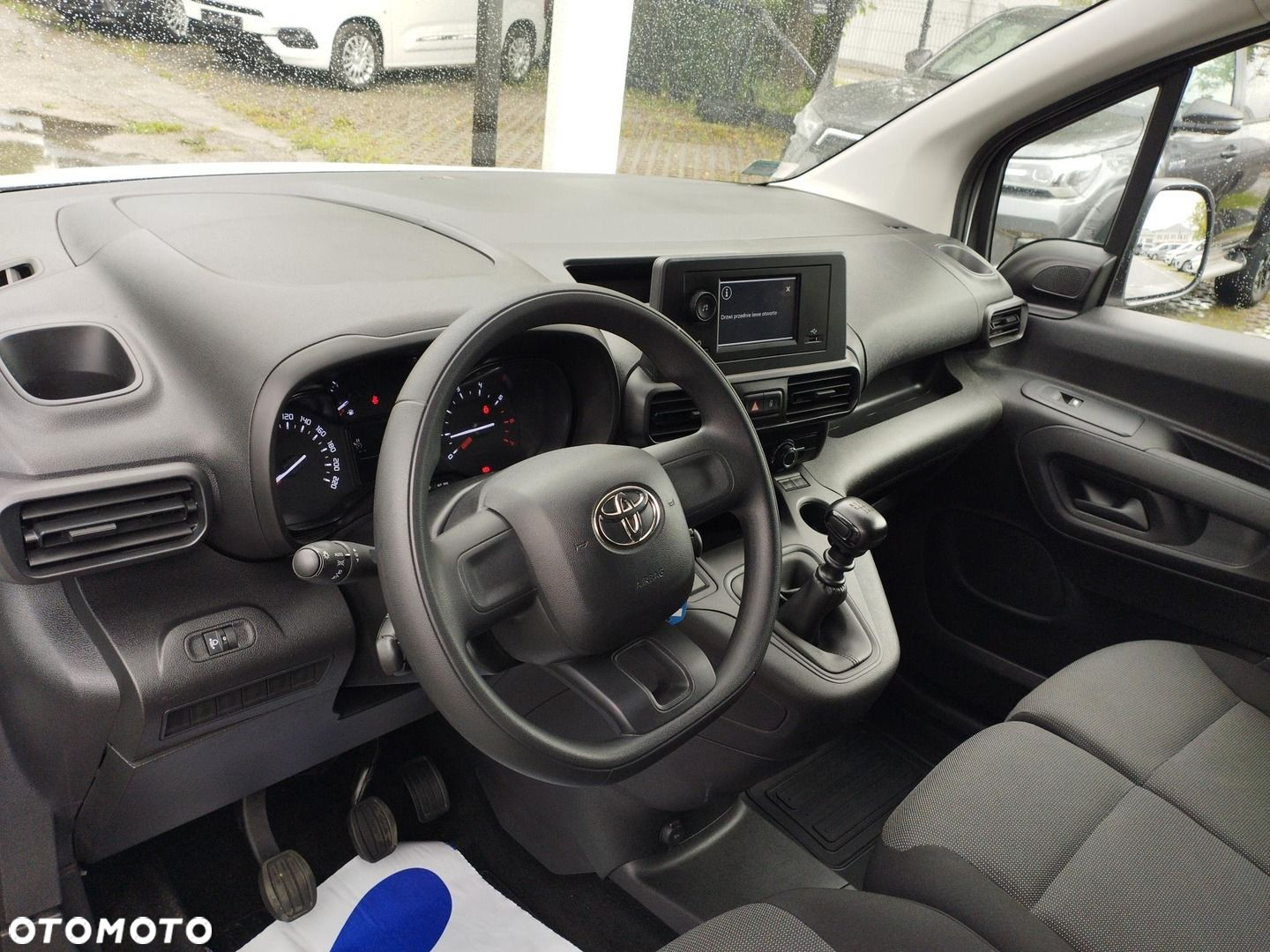 Toyota PROACE CITY - 18