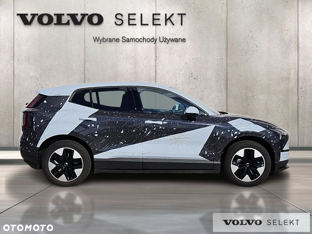 Volvo EX30 69kWh Single Motor Long Range Core - 6