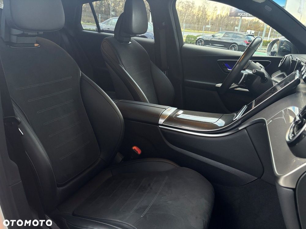 Mercedes-Benz GLC - 9