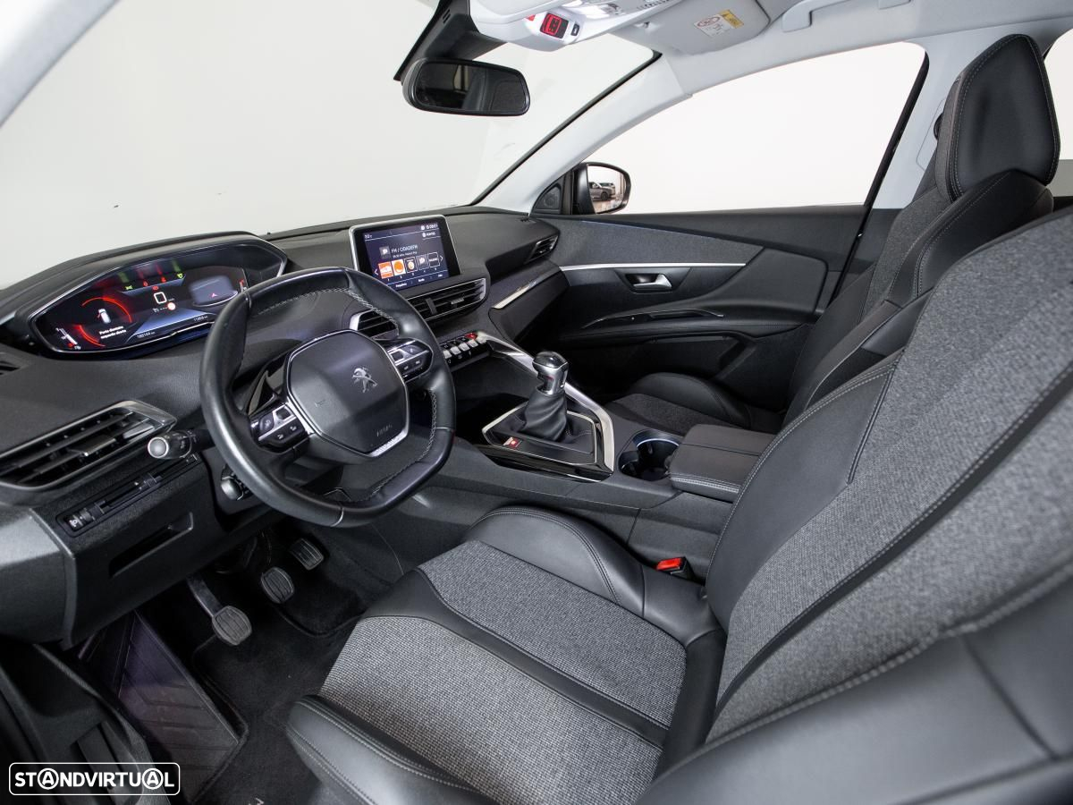 Peugeot 3008 1.5 BlueHDi Allure - 7