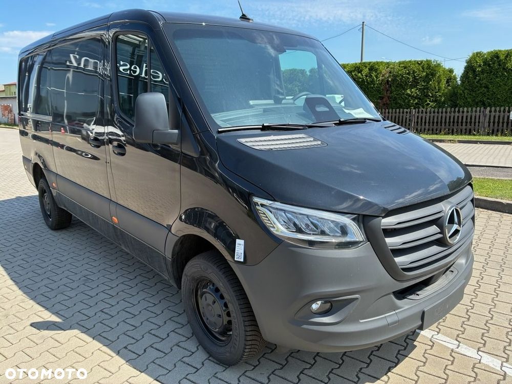 Mercedes-Benz SPRINTER 317 CDI FURGON PRO L2H1 - 4