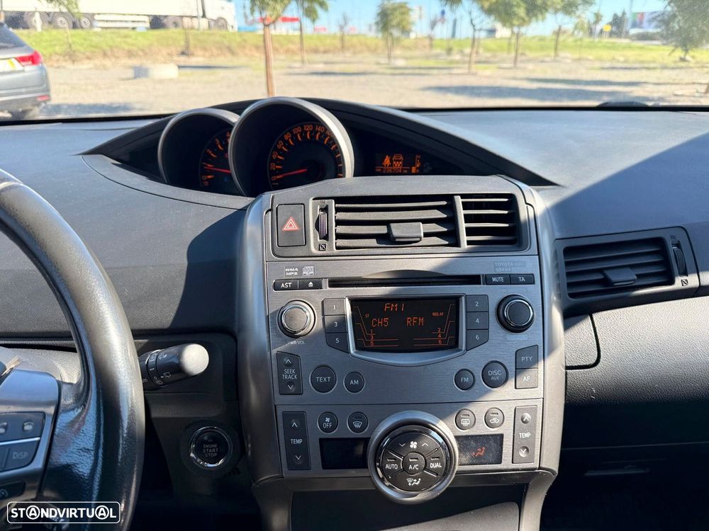 Toyota Verso 2.0 D-4D Energy i-Motion - 16