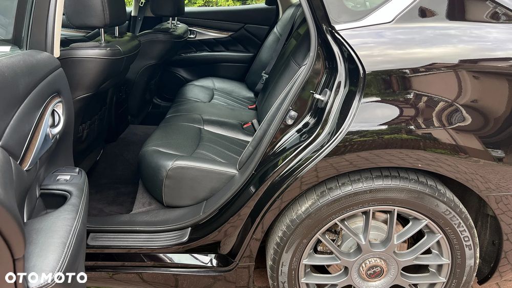 Infiniti M M35h Business Edition - 26