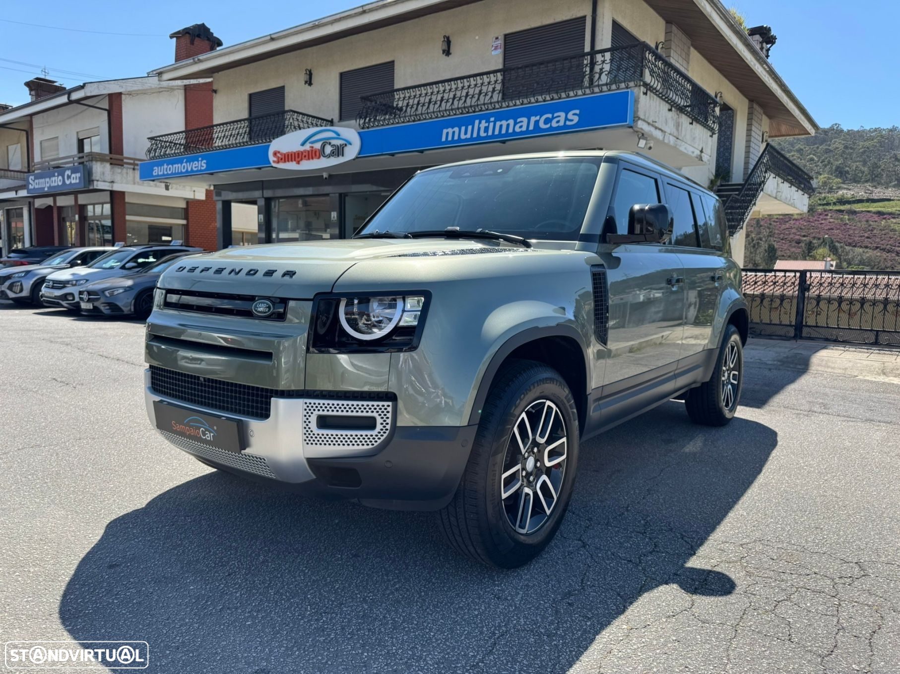 Land Rover Defender 2.0 D 110 AWD S - 7