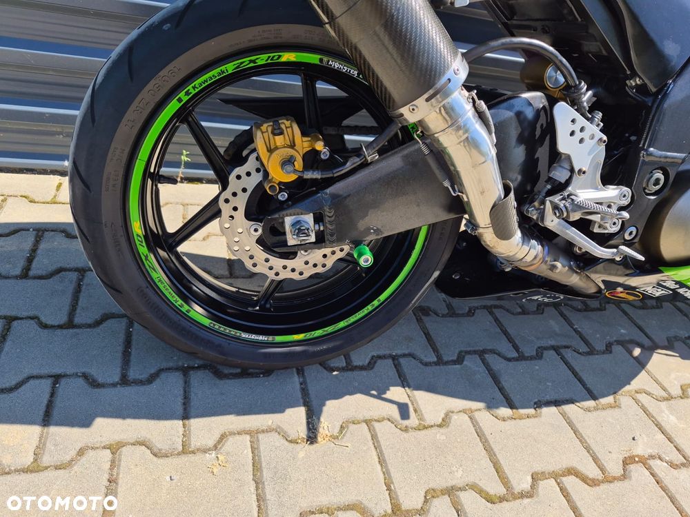 Kawasaki ZX - 22