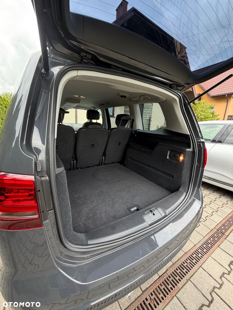 Volkswagen Sharan 2.0 TDI BMT Highline - 21