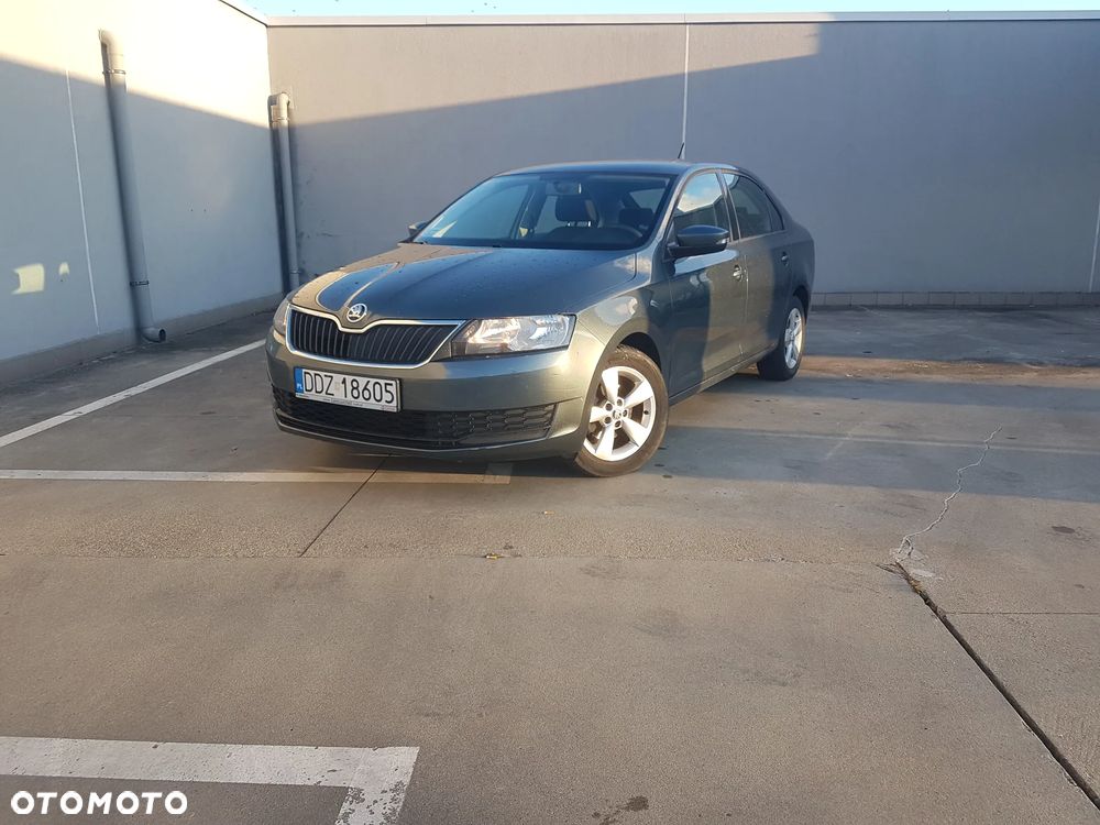 Skoda RAPID - 10