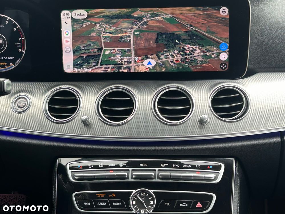 Mercedes-Benz Klasa E 200 9G-TRONIC Avantgarde - 29
