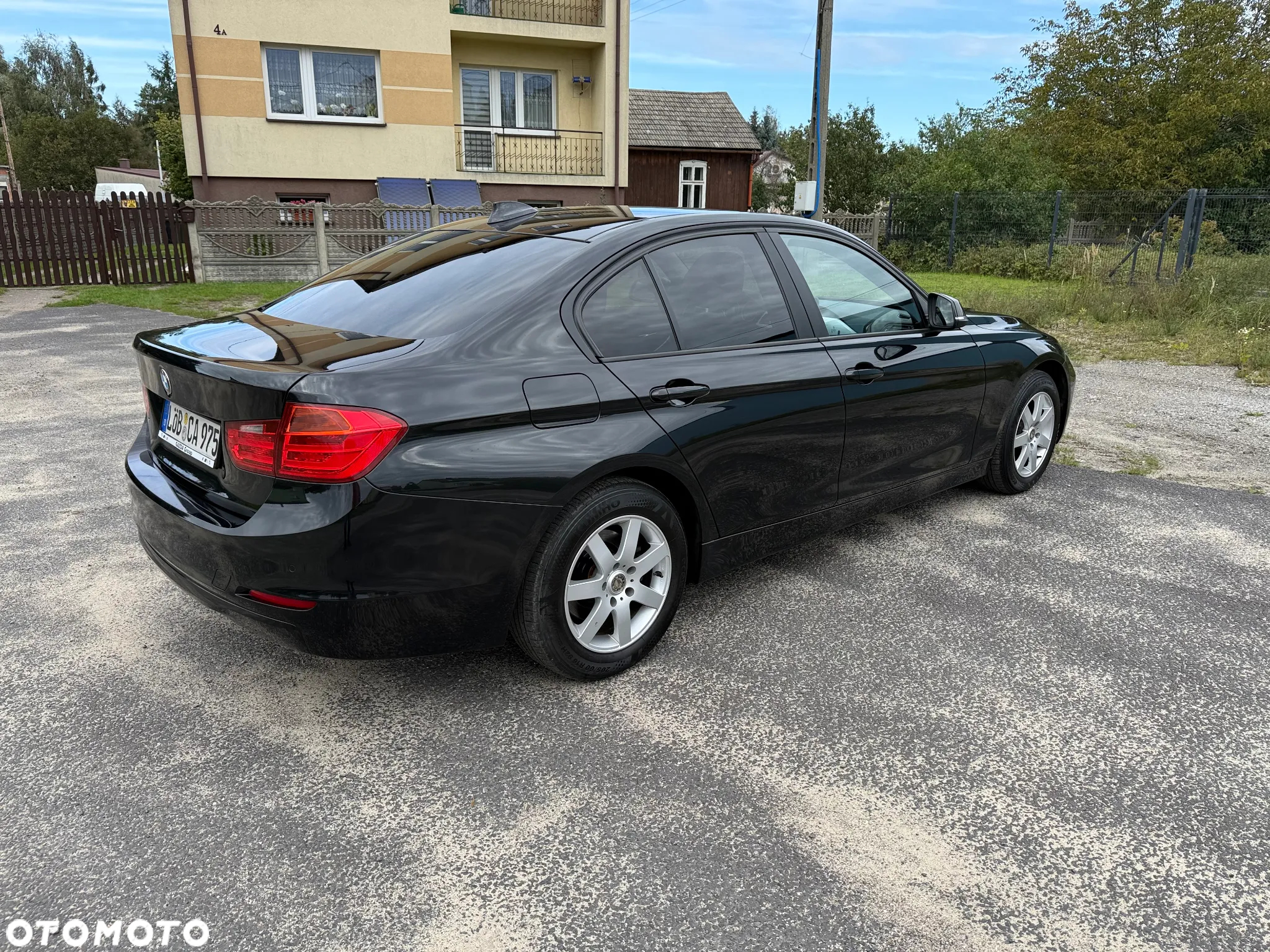 BMW Seria 3 316i - 17