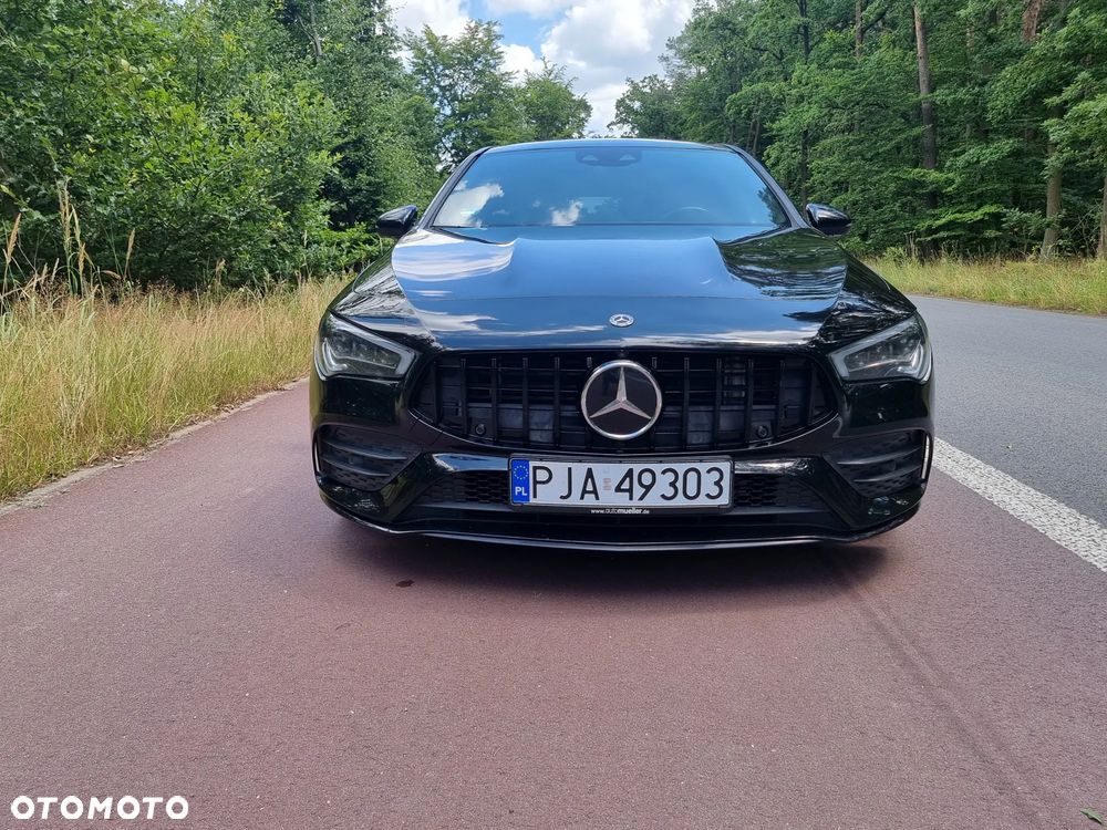 Mercedes-Benz CLA 220 d AMG Line 8G-DCT - 4