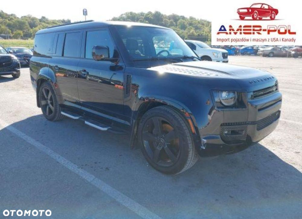 Land Rover Defender - 1