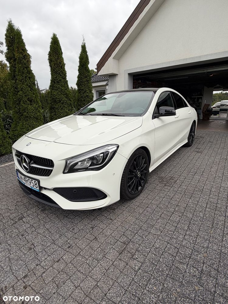 Mercedes-Benz CLA 200 7G-DCT AMG Line - 9