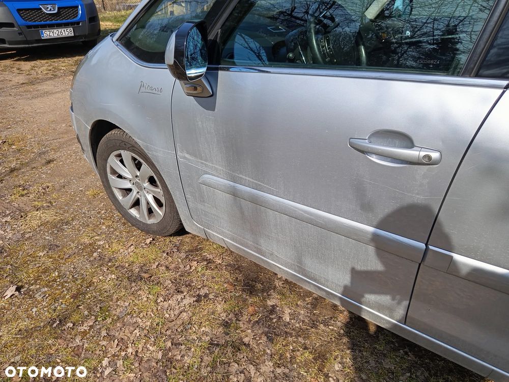 Citroën C4 2.0 HDi FAP Exclusive - 11