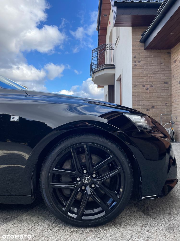 Lexus IS 200t F Sport - 19