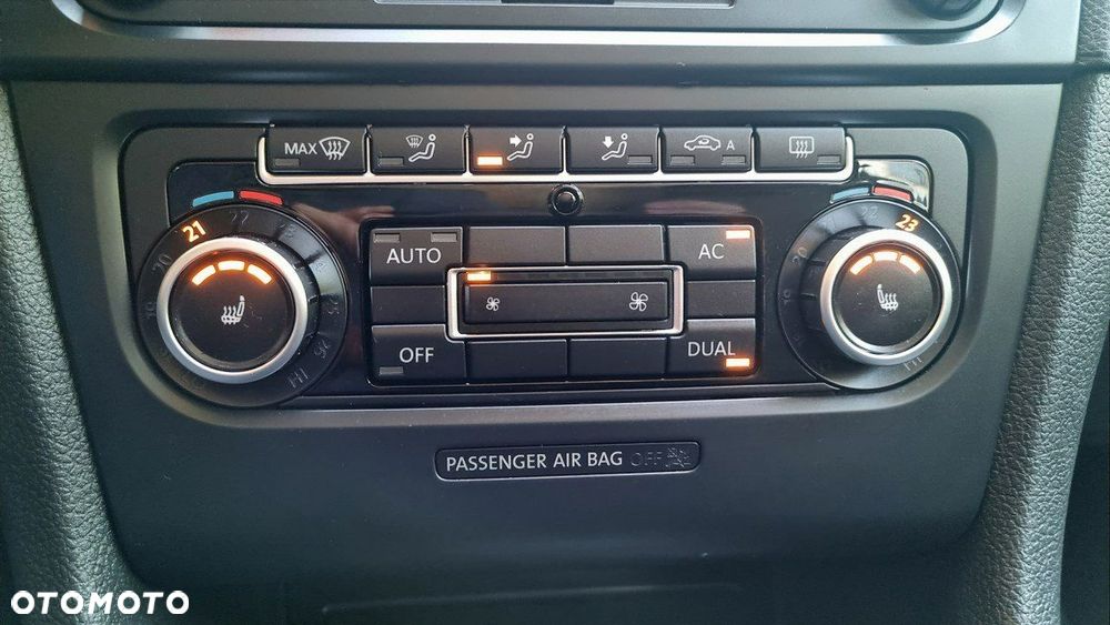 Volkswagen Golf - 16