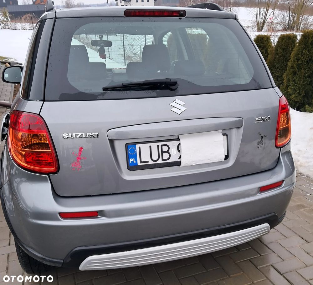 Suzuki SX4 - 5