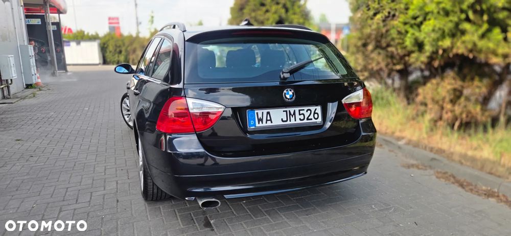 BMW Seria 3 320d DPF - 10