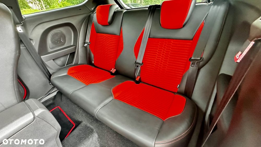 Ford Fiesta 1.6 EcoBoost mit Leder-Sport-Paket ST - 19