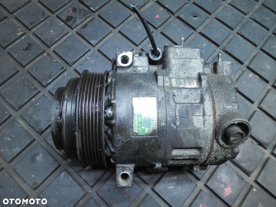 KOMPRESOR KLIMATYZACJI MERCEDES W202 2.2CDI A0002340911 POSIADAM 4 SZTUKI - 3