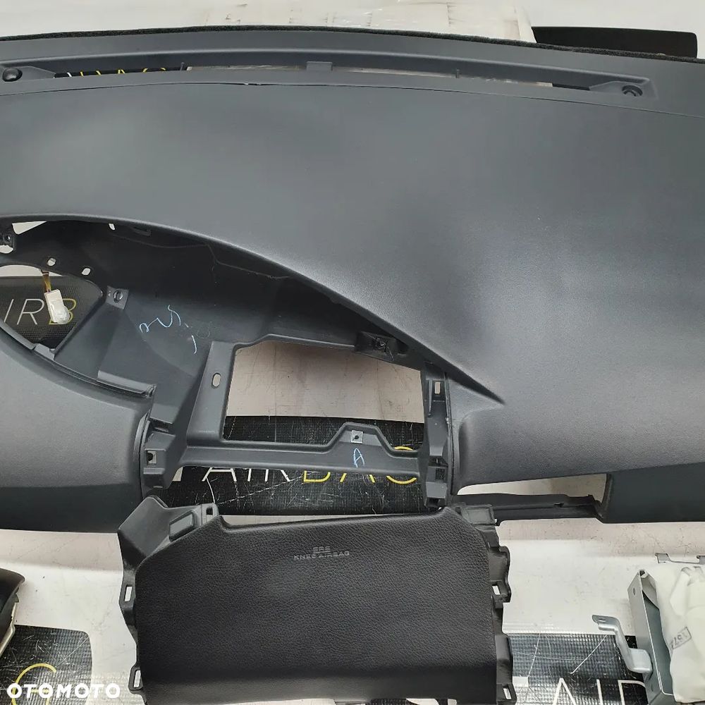TOYOTA VERSO DESKA ROZDZIELCZA KONSOLA KOKPIT PULPIT PODUSZKI AIRBAG AIR BAG PASY KIT SET - 3