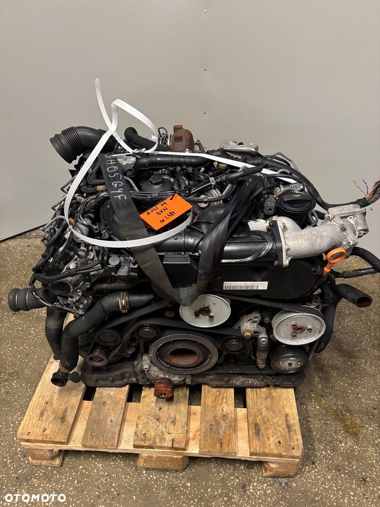 Silnik kompletny  Audi A4 3.0 TDI BKN 204 KM 2005r - 1