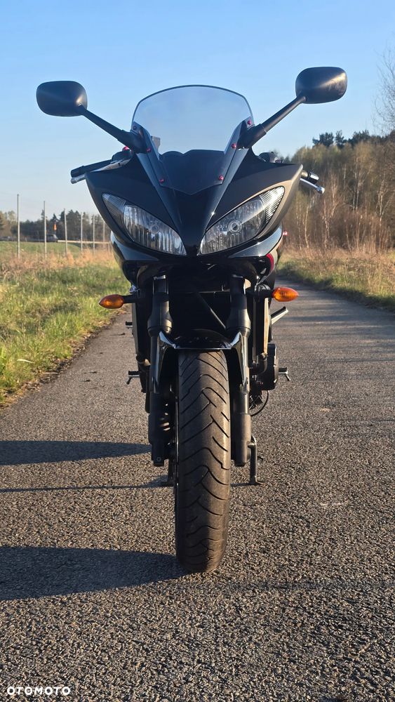 Yamaha FZ6 - 3