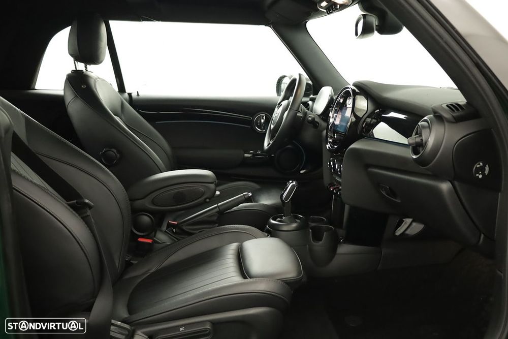 MINI Cabrio - 25