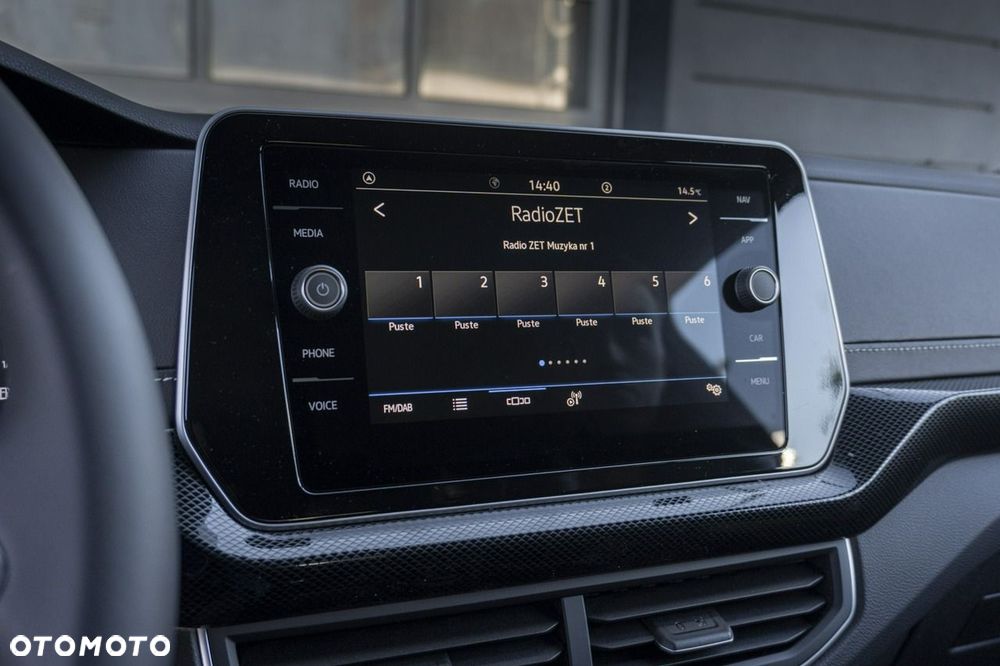 Volkswagen T-Cross - 21