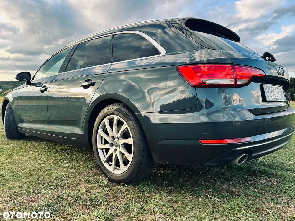 Audi A4 Avant 2.0 TDI S tronic - 9