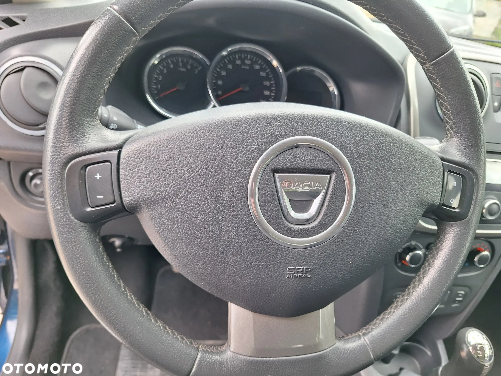 Dacia Sandero 1.2 16V Laureate - 17
