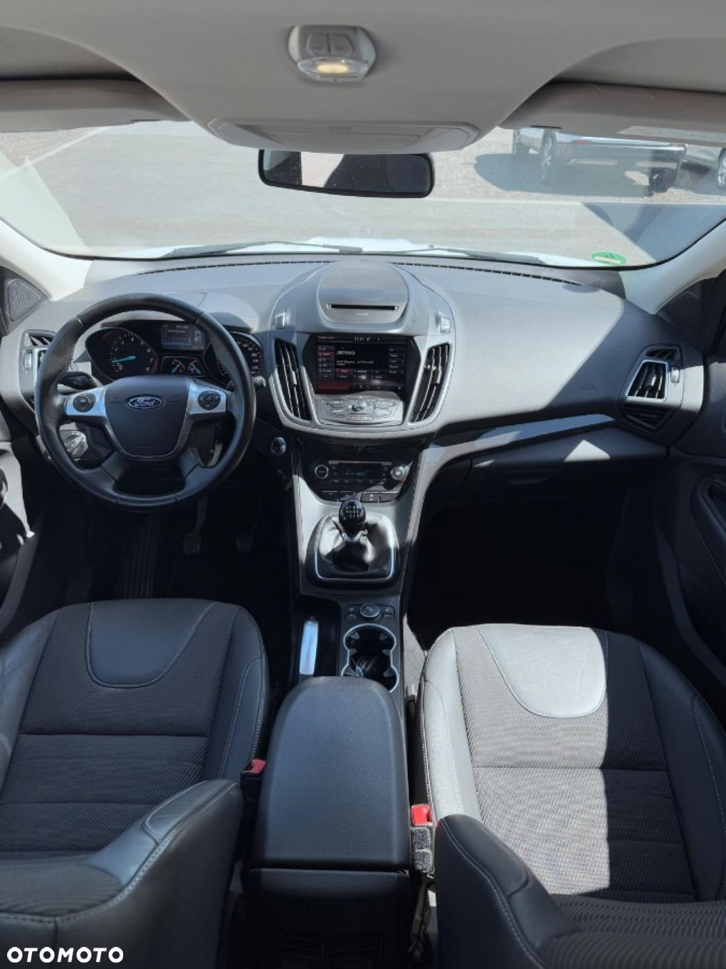 Ford Kuga - 35
