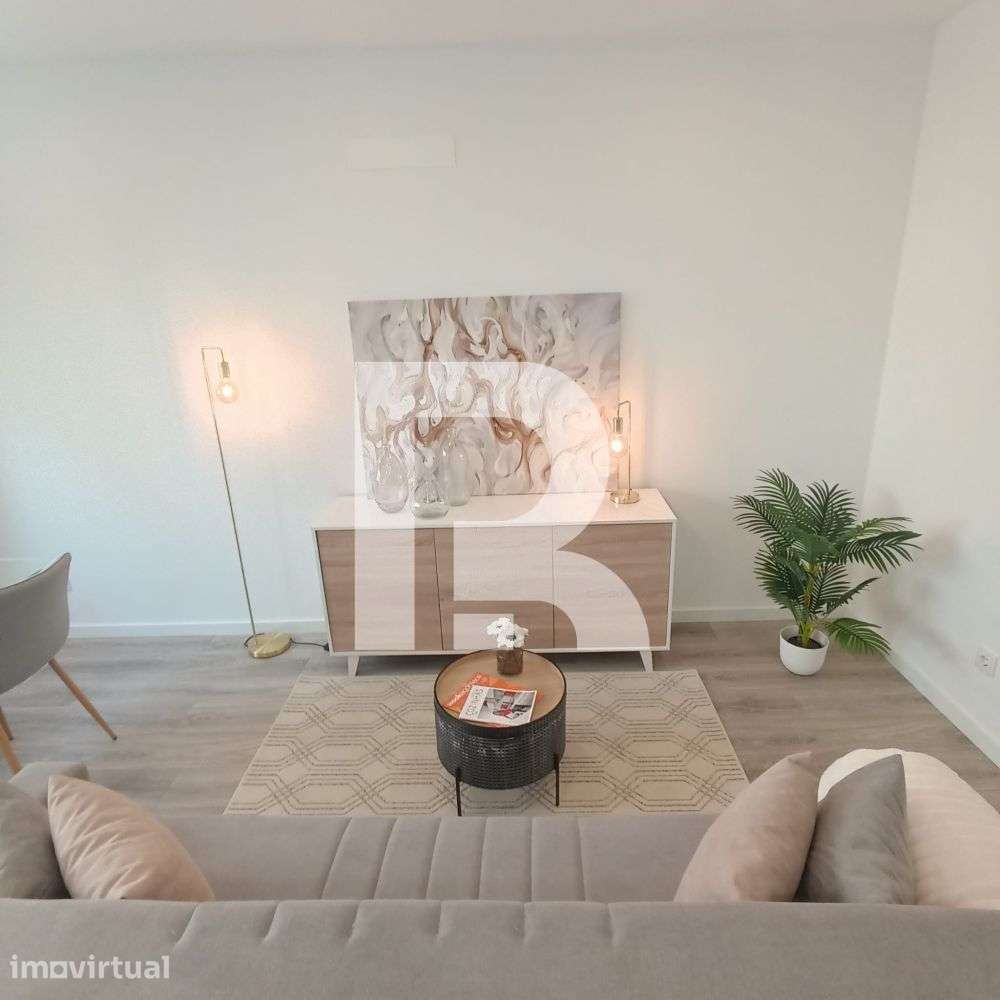Apartamento T3 Totalmente Remodelado na Penha de França, Lisboa - Grande imagem: 4/33