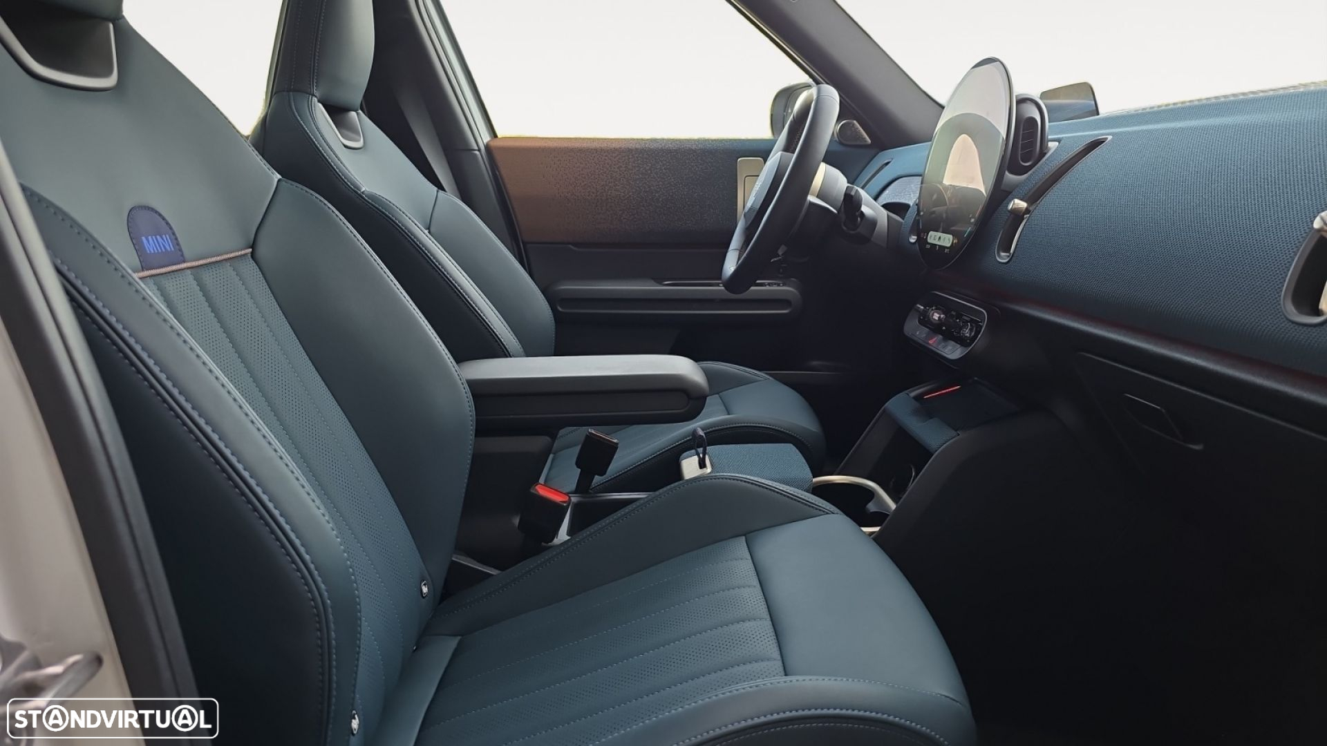 MINI Countryman E Favoured L - 10