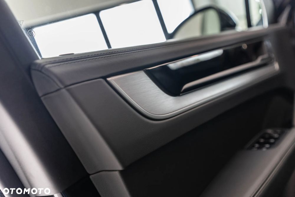 Porsche Cayenne E-Hybrid PHEV - 28