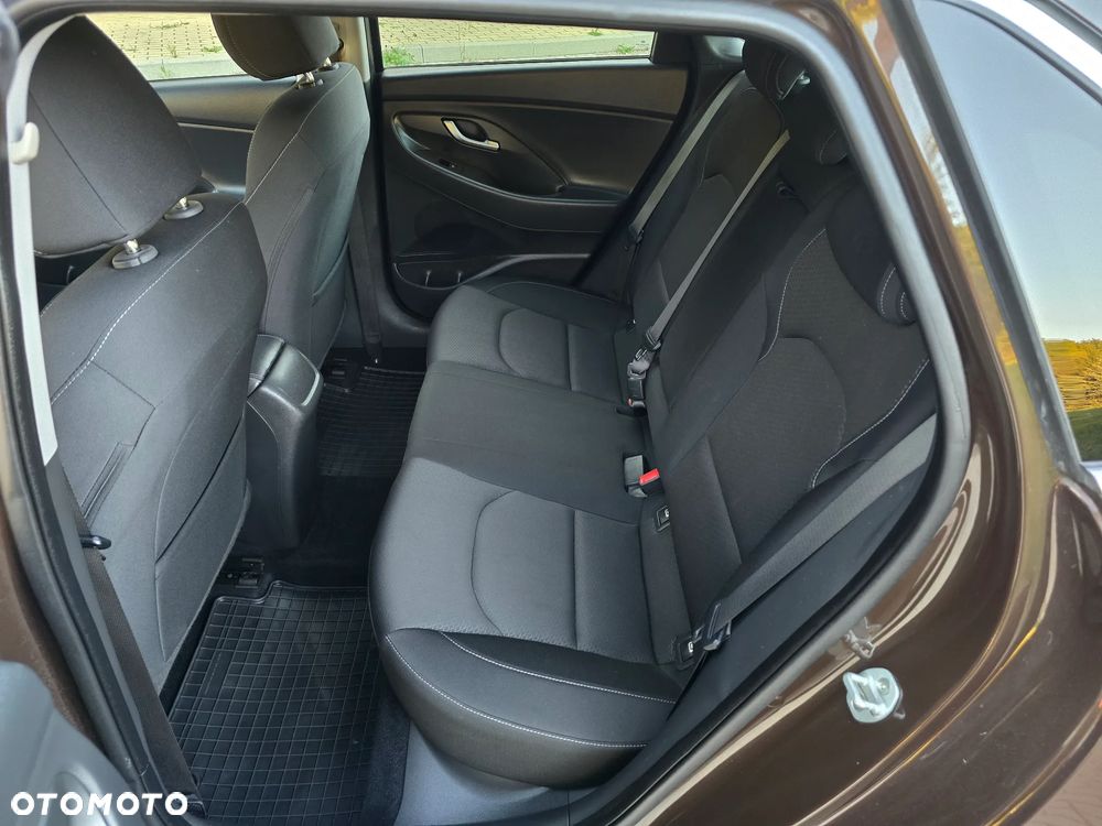 Hyundai i30 1.4 T-GDI Premium - 26