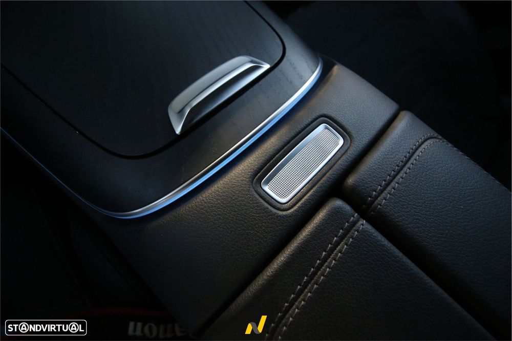 Mercedes-Benz E 300 de 4Matic T 9G-TRONIC AMG Line - 14