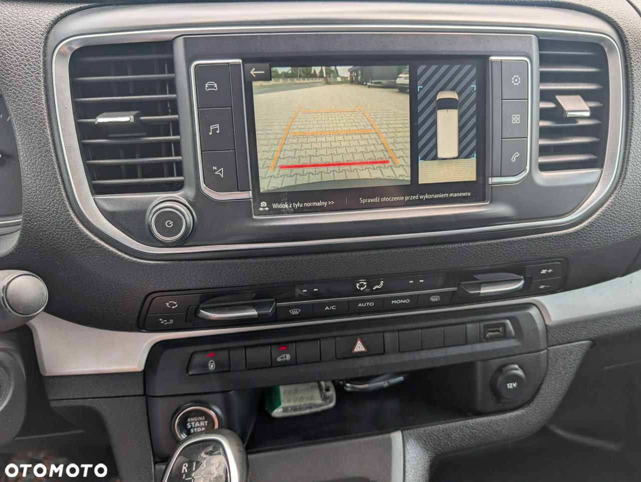 Opel Vivaro - 12