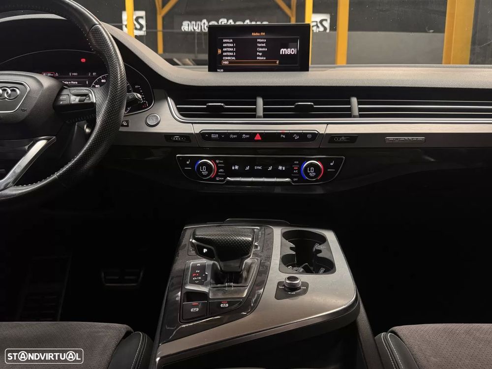 Audi Q7 3.0 TDI quattro S-line Tiptronic - 14